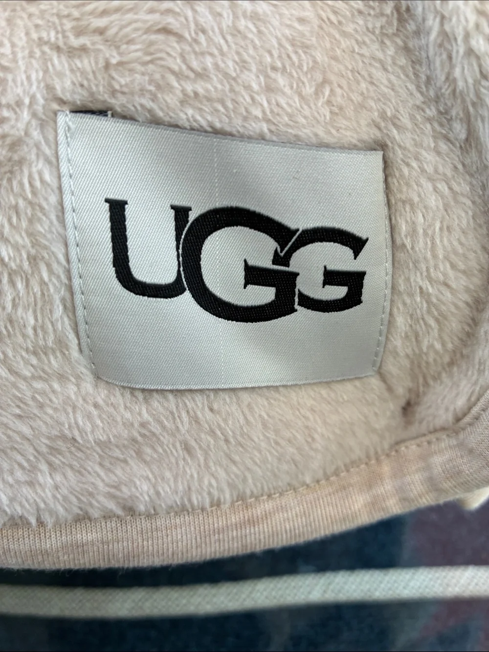 UGG Cozy Neutral Cream Throw Blanket